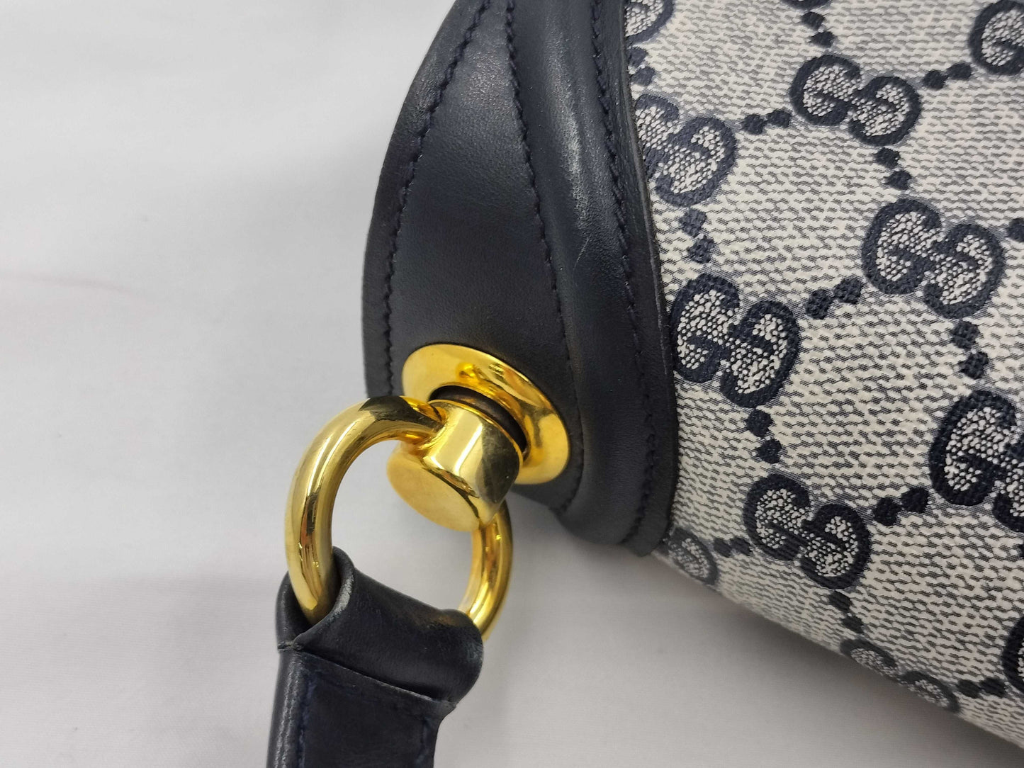 Gucci Blondie GG Supreme Shoulder Bag