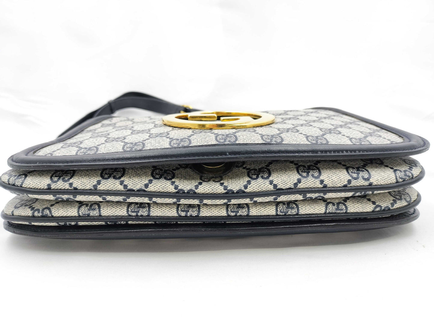 Gucci Blondie GG Supreme Shoulder Bag