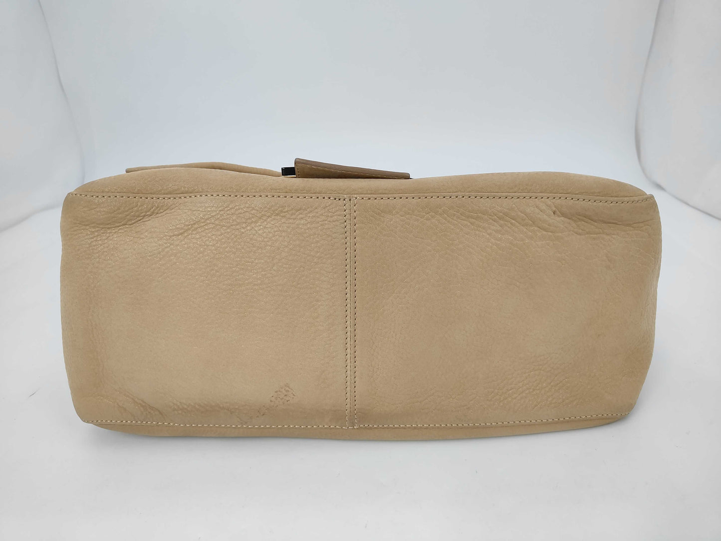 Fendi Leather Beige Chain Shoulder Bag