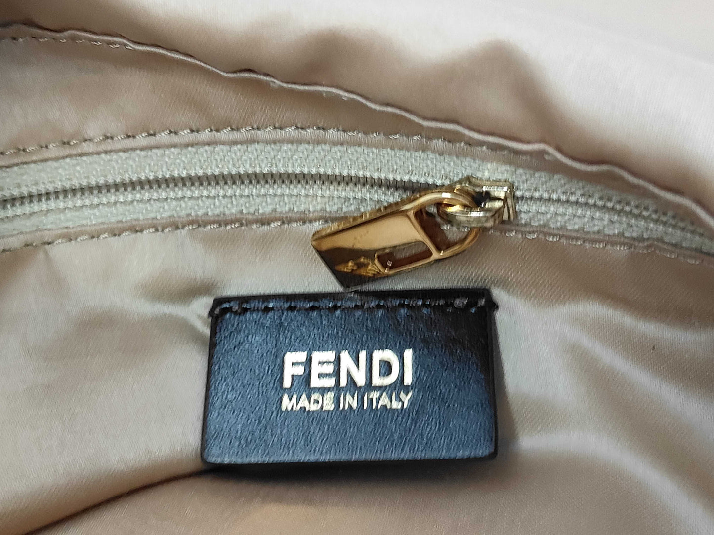Fendi Leather Beige Chain Shoulder Bag
